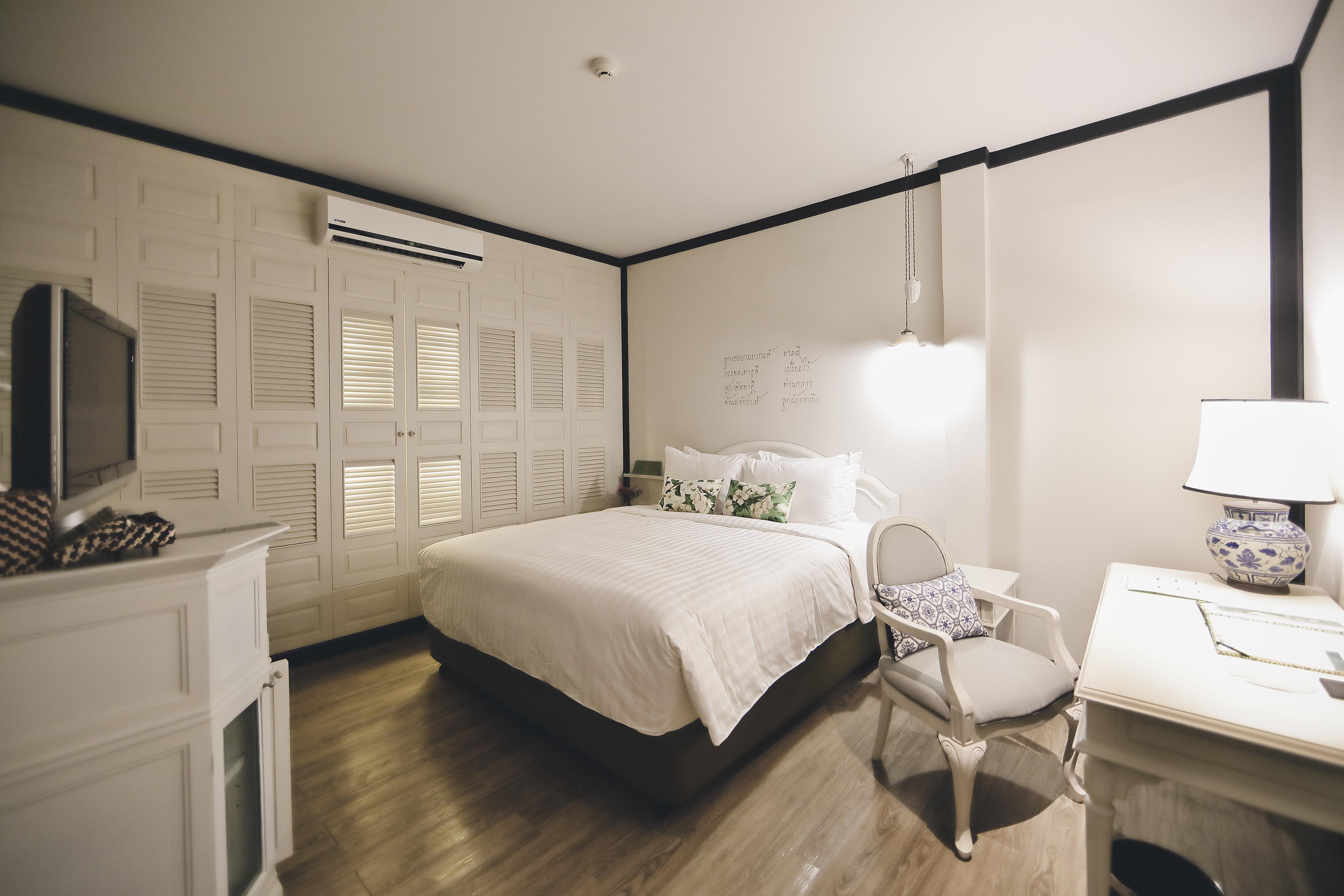 The Raweekanlaya Banguecoque Exterior foto A bedroom at the hotel