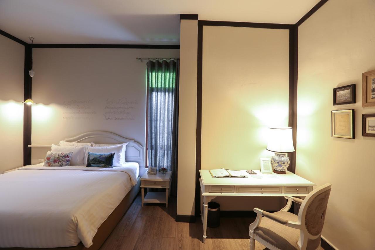 The Raweekanlaya Banguecoque Exterior foto A room at the hotel